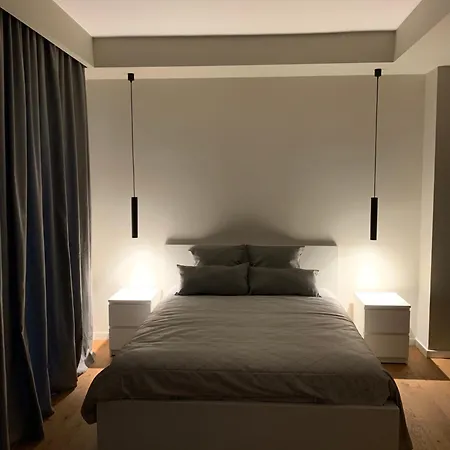 Sweet De Rossi Apartment *